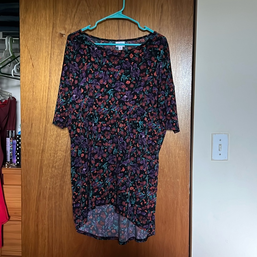 LulaRoe High Low Top
